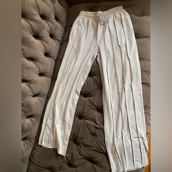 Casual sweat pants - Picture 1 of 2